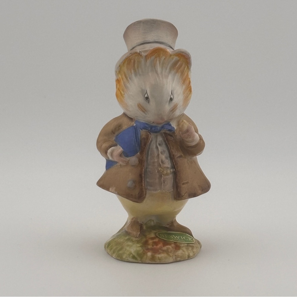 Vintage Beatrix Potter’s Beswick Amiable Guinea-Pig Porcelain Figurine